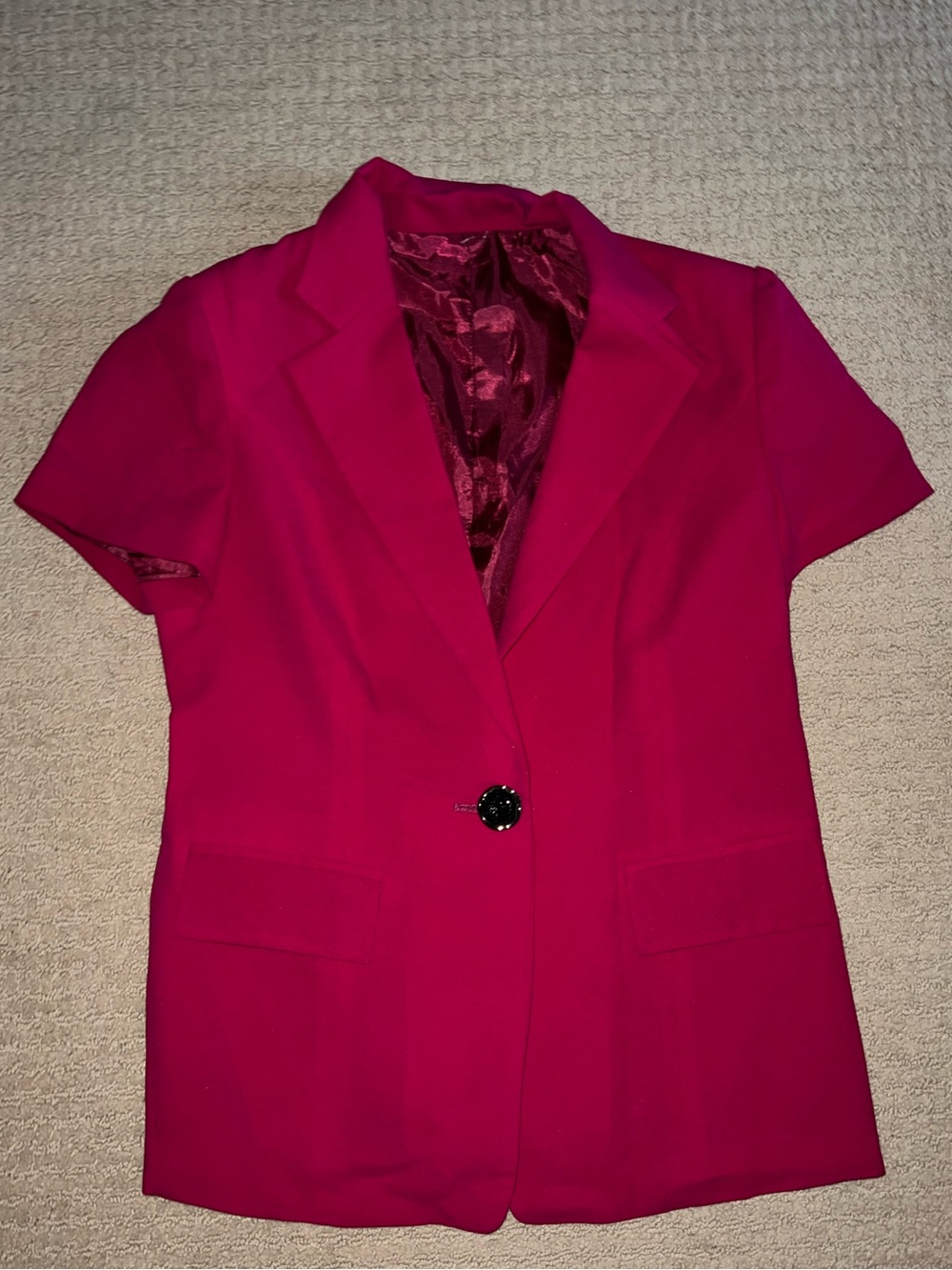 Women’s Fuchsia Short-Sleeve Blazer